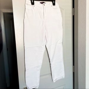 Gloria Vanderbilt jeans *nwot*